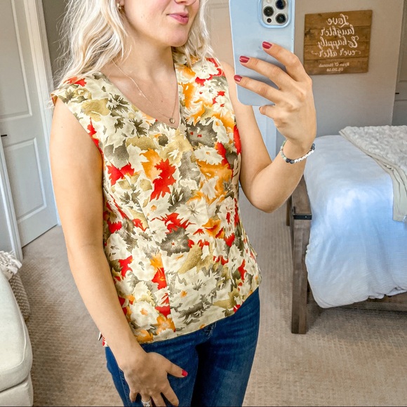 Gianni Silk Floral V-Neck Sleeveless Blouse Top 14 - Picture 3 of 10